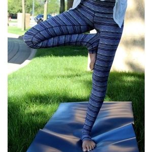 Lululemon space dye twist sapphire blue wunder und